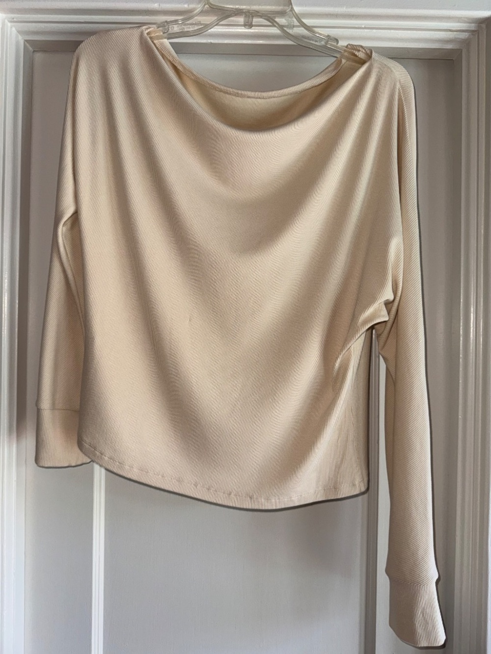 Cream LNA Long Sleeve Ribbed Off the Shoulder T Shirt. Size Medium - Picture 3 of 3